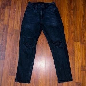American Eagle Women’s Mom Straight Distressed Jeans Size 4